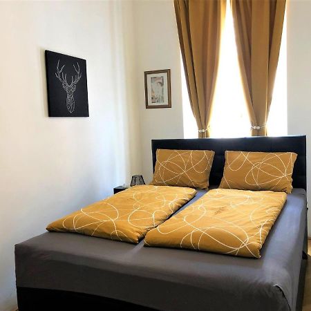 Msq Belvedere Apartment Vienna Luaran gambar
