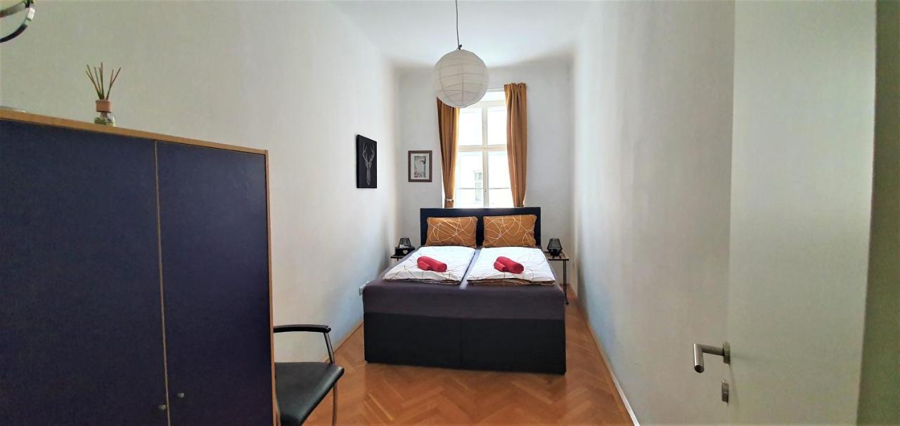 Msq Belvedere Apartment Vienna Luaran gambar